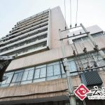 昆明讨薪工人住烂尾楼里10多年 称没要着工钱就不走