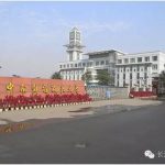 南湖居民绕道理工大要交3块钱? 武汉高校“借道费”收的不合理